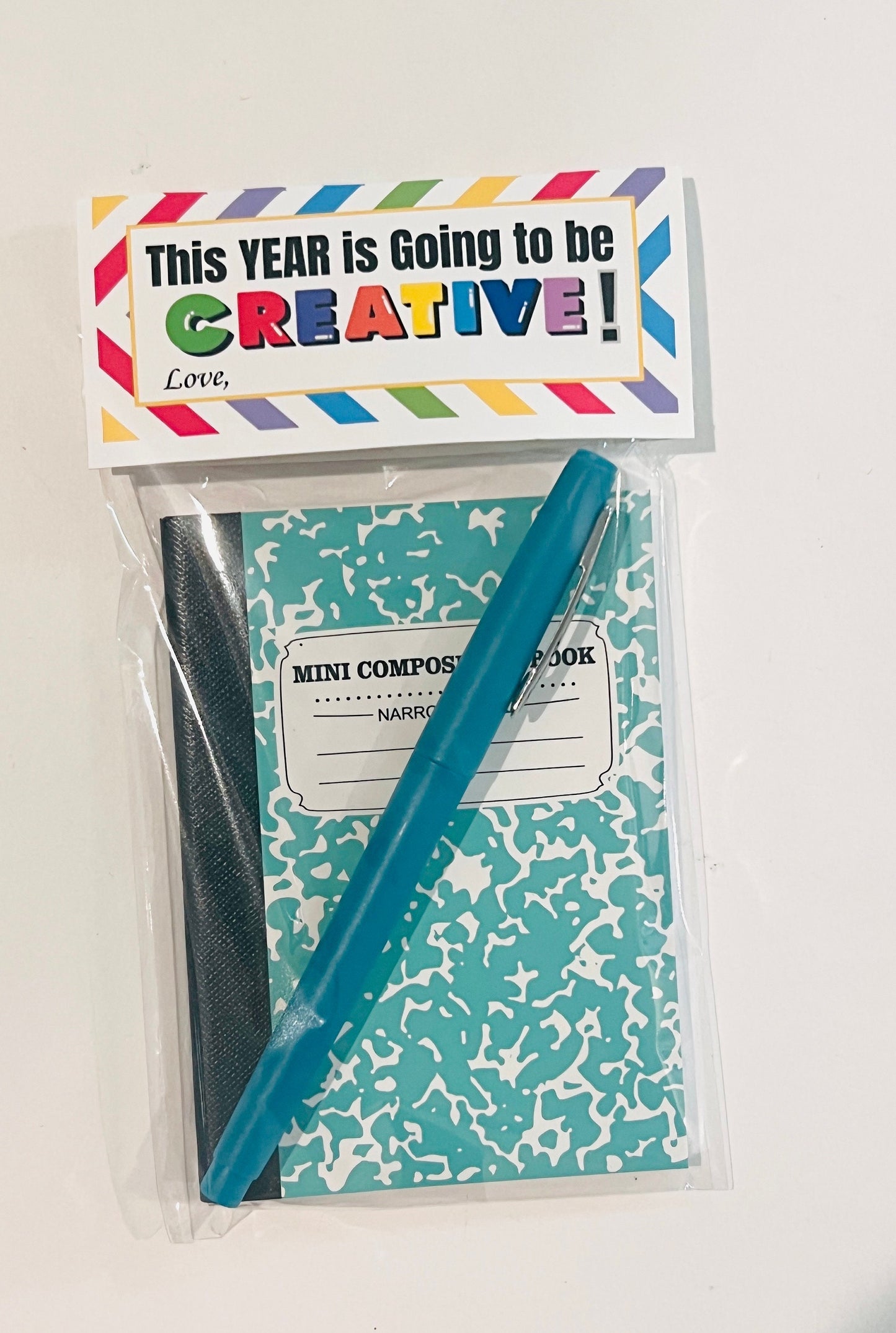 Back to school Favors for kids. Mini Notepad and pen favors